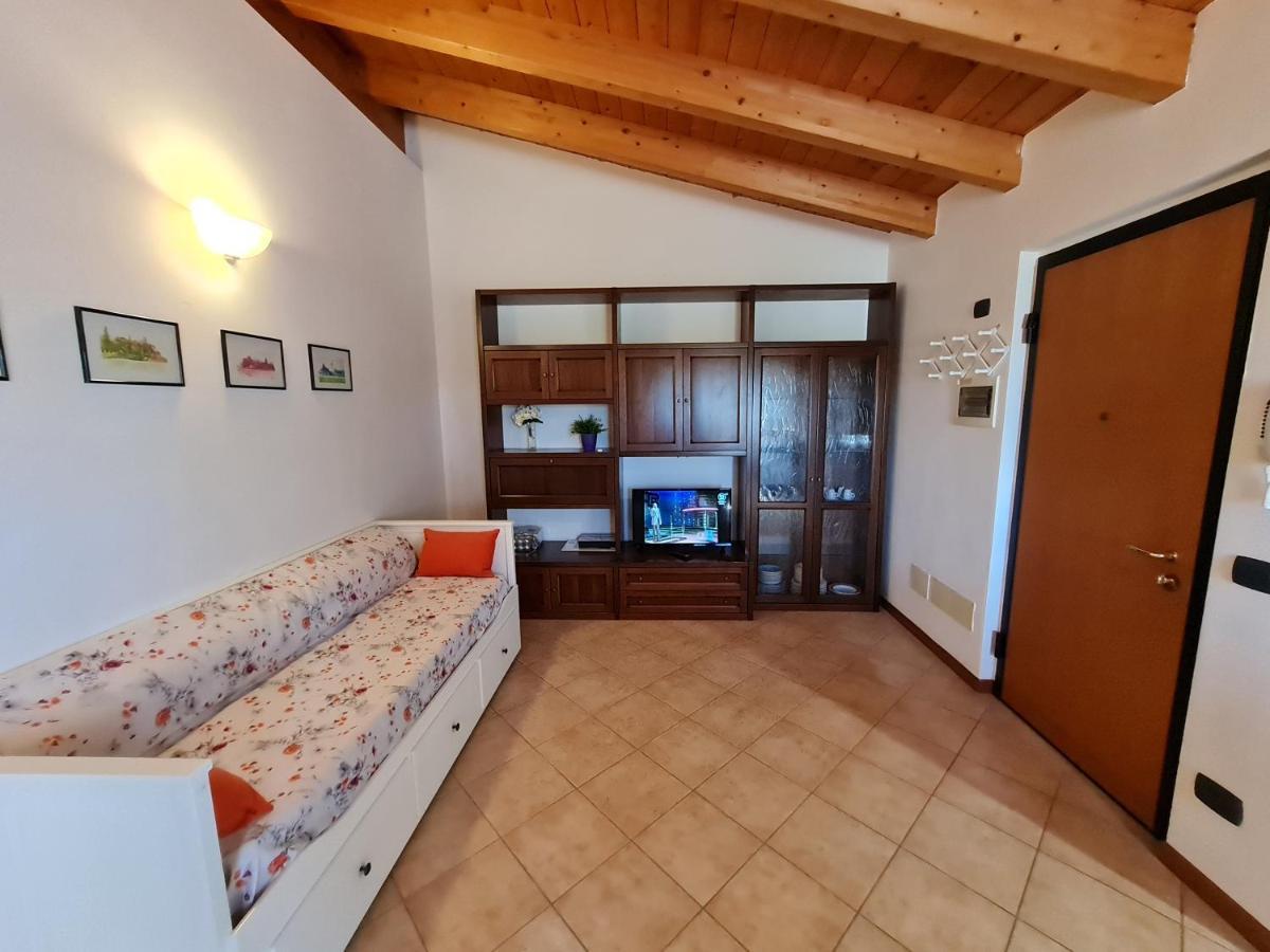 Residenza La Corte Castelnuovo del Garda Exterior photo
